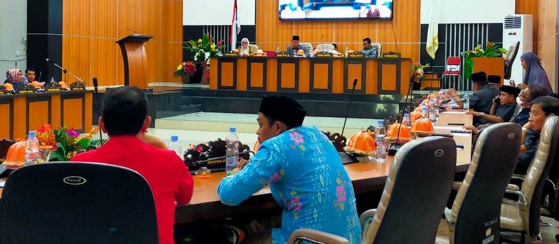 Pemkot Palu Jelaskan APBD Tahun 2023 Di Rapat Paripurna DPRD ...